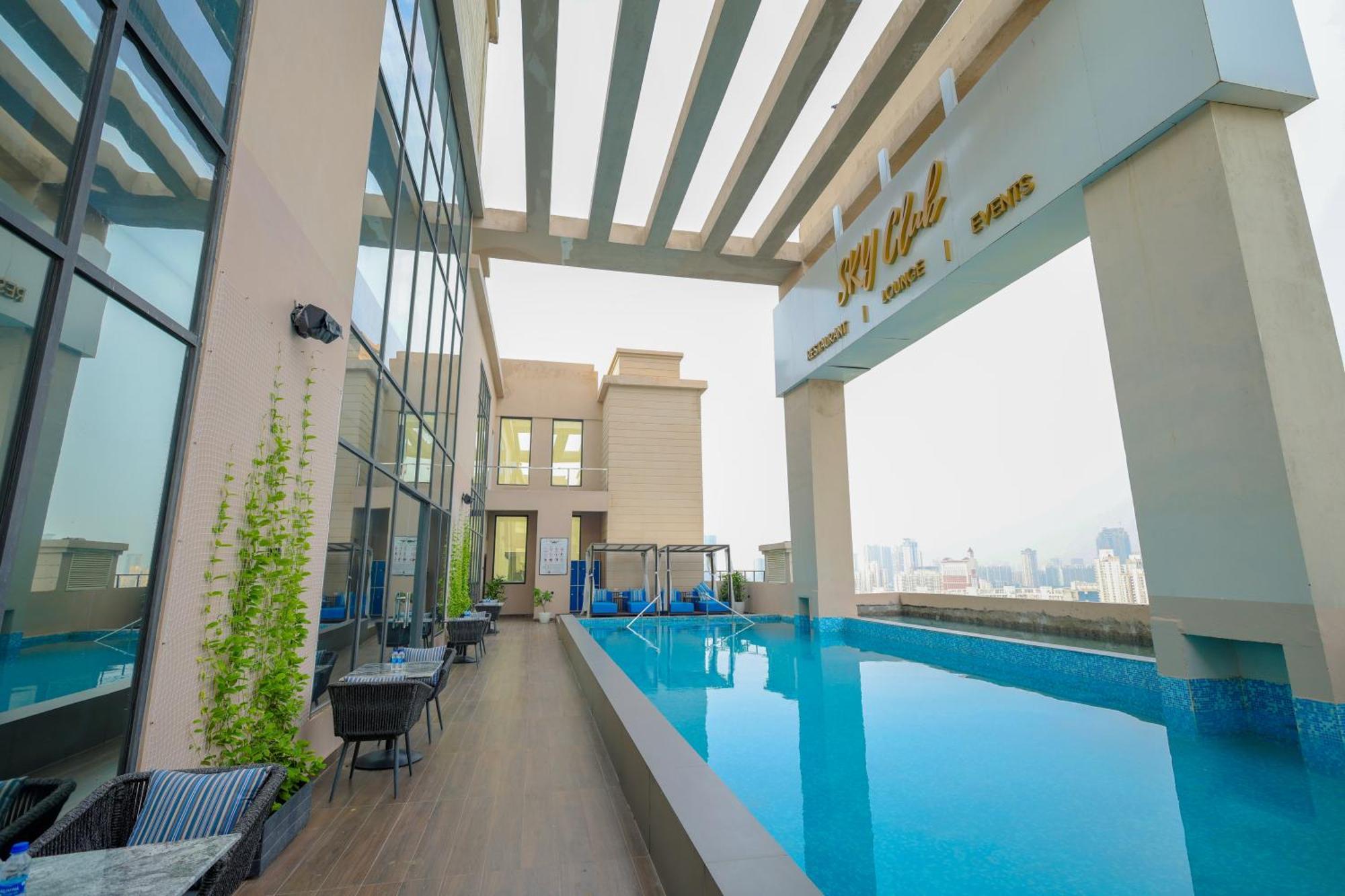 Rhythm Gurugram Hotel & Suites, Sohna Road Gurgaon Dış mekan fotoğraf
