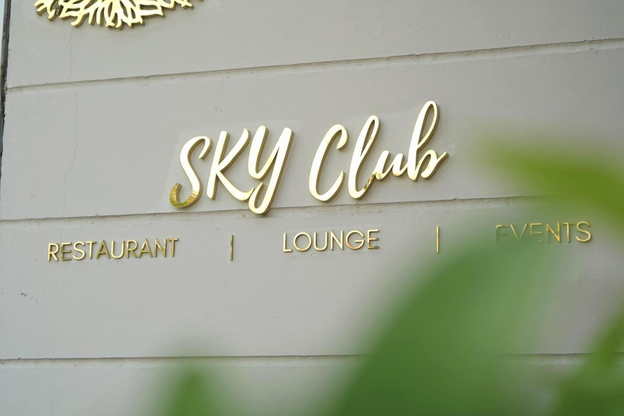 Rhythm Gurugram Hotel & Suites, Sohna Road Gurgaon Dış mekan fotoğraf