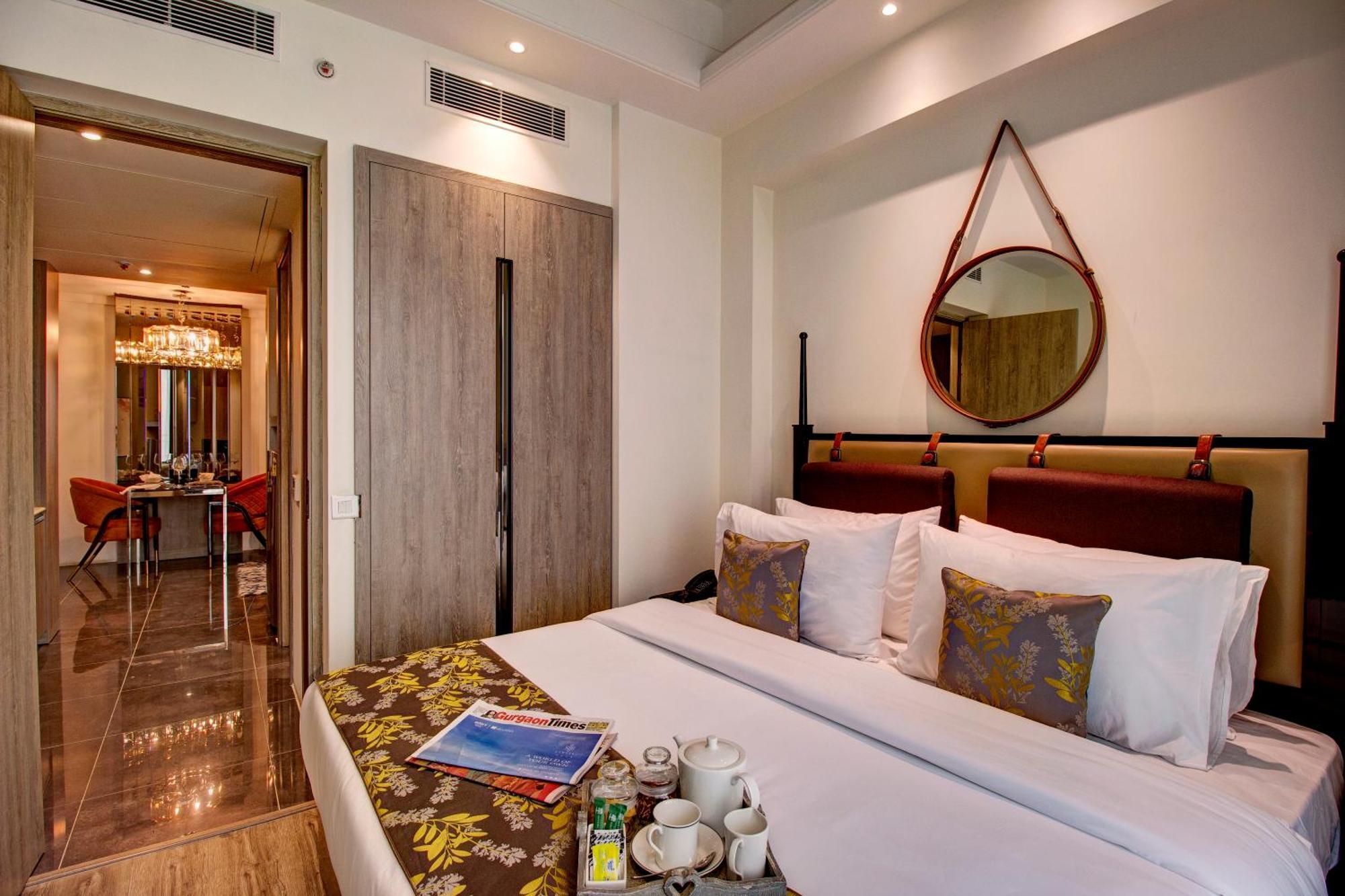 Rhythm Gurugram Hotel & Suites, Sohna Road Gurgaon Dış mekan fotoğraf